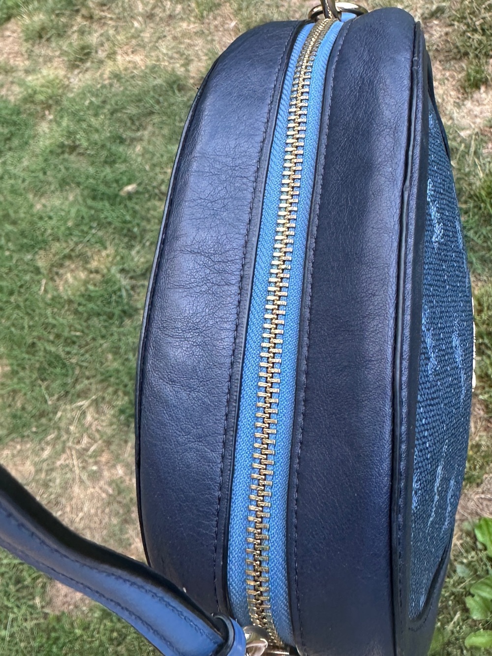 Coach Horse & Carriage Print Oval Camera Crossbody Bag Blue C4057 2021 - Picture 7 of 15